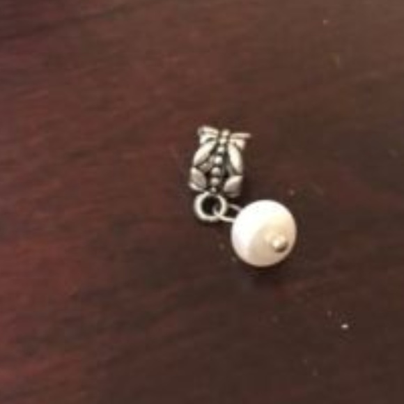 Silver and Pearl Charm for Charm Bracelet NWOT - Picture 2 of 4